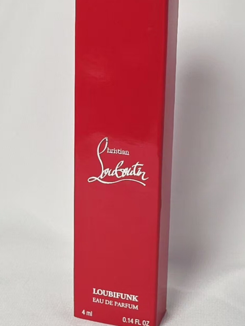 Christian Louboutin Red Fragrance & Beauty Box Set - Picture 5 of 10